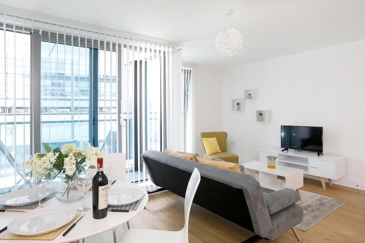 Redhill Queensgate - Modern 1 Bedroom Apartment Luaran gambar